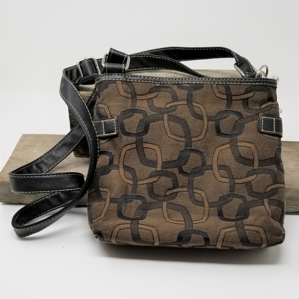 Interesting Pattern Rosetti Shoulder Purse - Picture 3 of 4